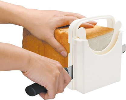 Foldable & Adjustable Bread Slicer Guide for Homemade Toast Cutter Sandwich Maker Loaf Cutter Machine With V1259-DP01-A-3688
