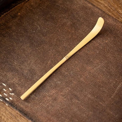 Bamboo Matcha Scoop - Traditional Chashaku Tea Spoon for Tea Ceremony - Elegant White Design - Tea V1259-DP01-A-4005