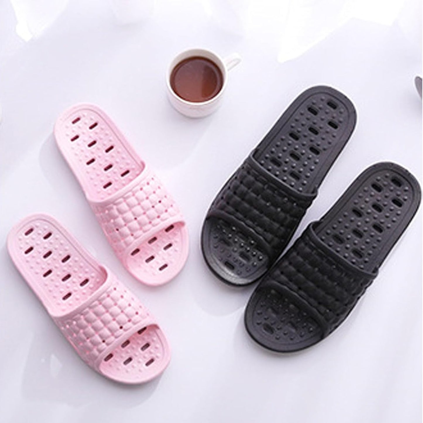 Bath Slippers with Drainage Holes, Quick-Drying Non-Slip Slippers Dormitory Home Bathroom Slippers Unisex V1259-DP01-A-4156