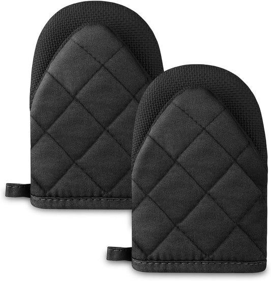 1 pair of short oven mitts made of neoprene cotton - black - with non-slip surface and hanging loop - V1259-DP01-BO-195