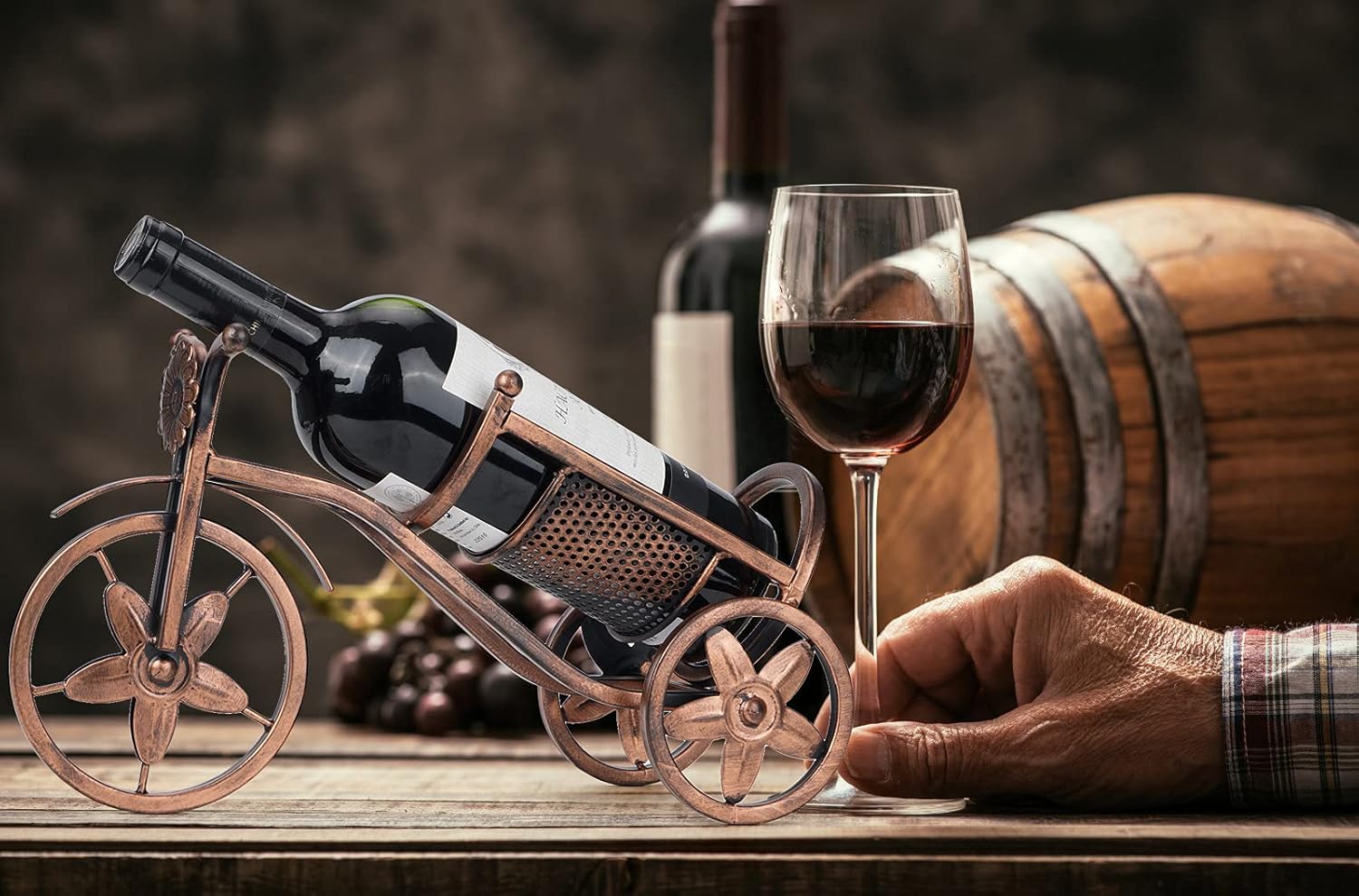 Floating wine rack - Wine rack with stainless steel chain - Metal table wine rack - Silver freestanding table V1259-DP01-BO-587