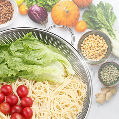Colander Stainless Steel 3-Quart, Metal Strainer with Base, Strainer for Kitchen Food, Dishwasher Safe V1259-DP01-E-117