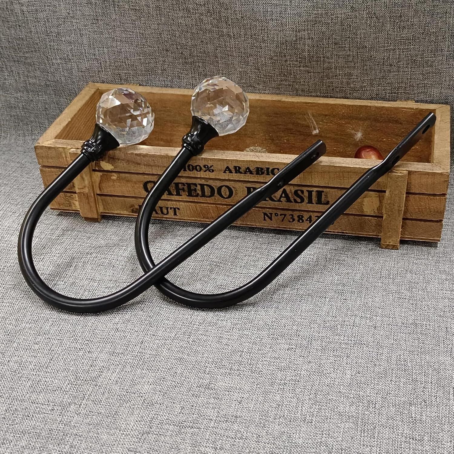 2 x Heavy Duty U Shaped Metal Curtain Holdbacks Curtain Tiebacks with Clear Crystal Ball Pull Backs Curtain V1259-DP01-E-487