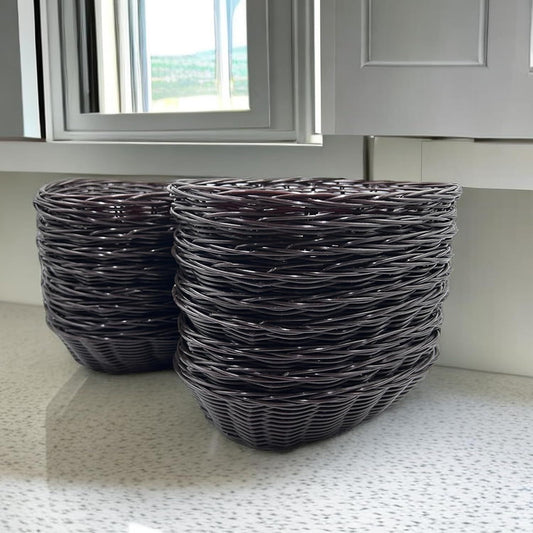 12 Pack Plastic Oval Basket, 8.6 X 6.3 X 2.1 Inch Woven Bread Baskets for Serving Small Empty Gift Baskets, V1259-DP01-I-00013