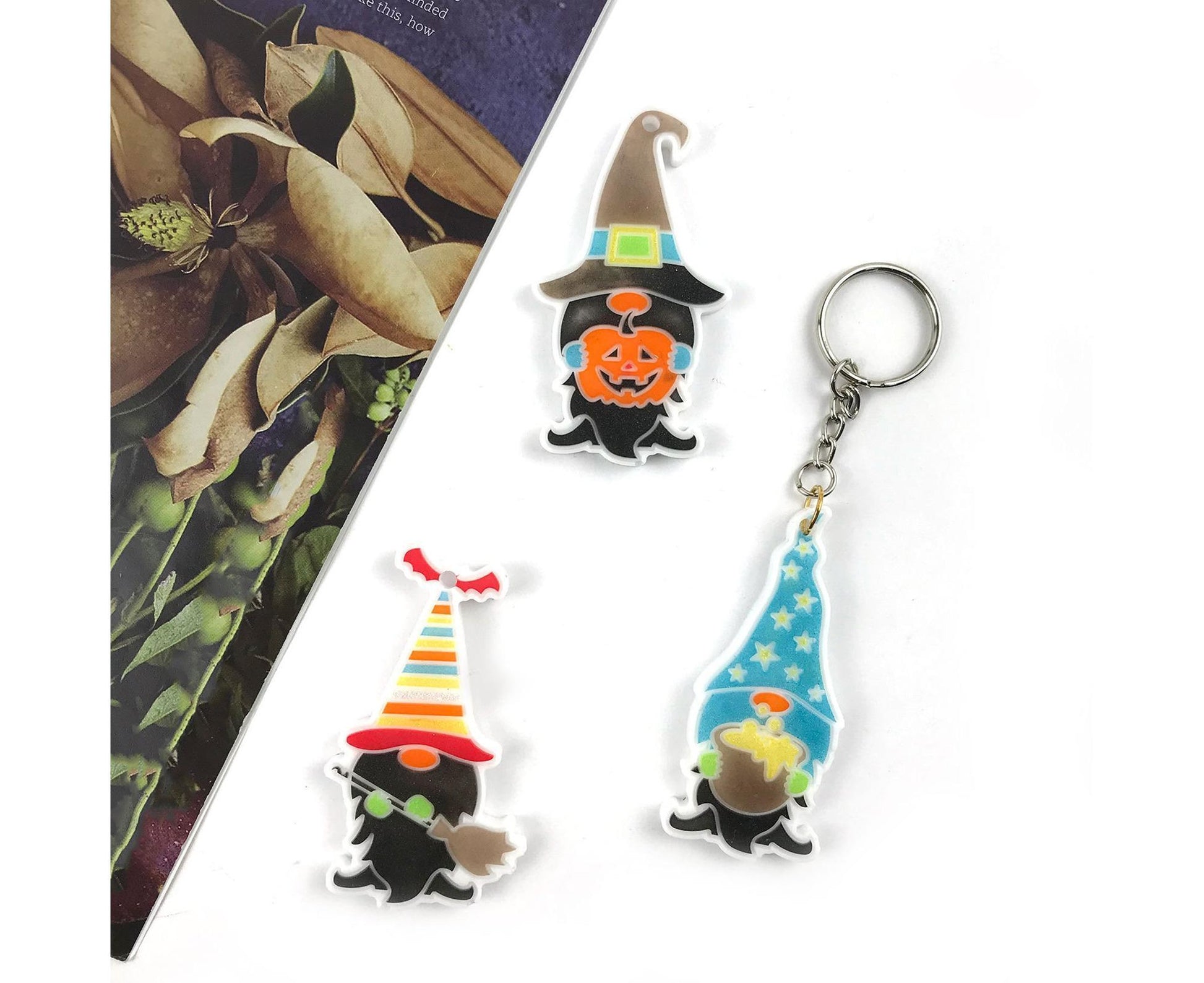 1 Set Keychain Mold Non Sticky Reusable DIY Silicone Easter Gnome Pendant Handicrafts Making Mold for Gift - V1263-JX-1614