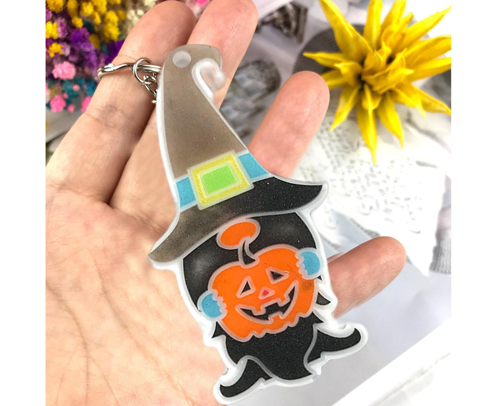 1 Set Keychain Mold Non Sticky Reusable DIY Silicone Easter Gnome Pendant Handicrafts Making Mold for Gift - V1263-JX-1614