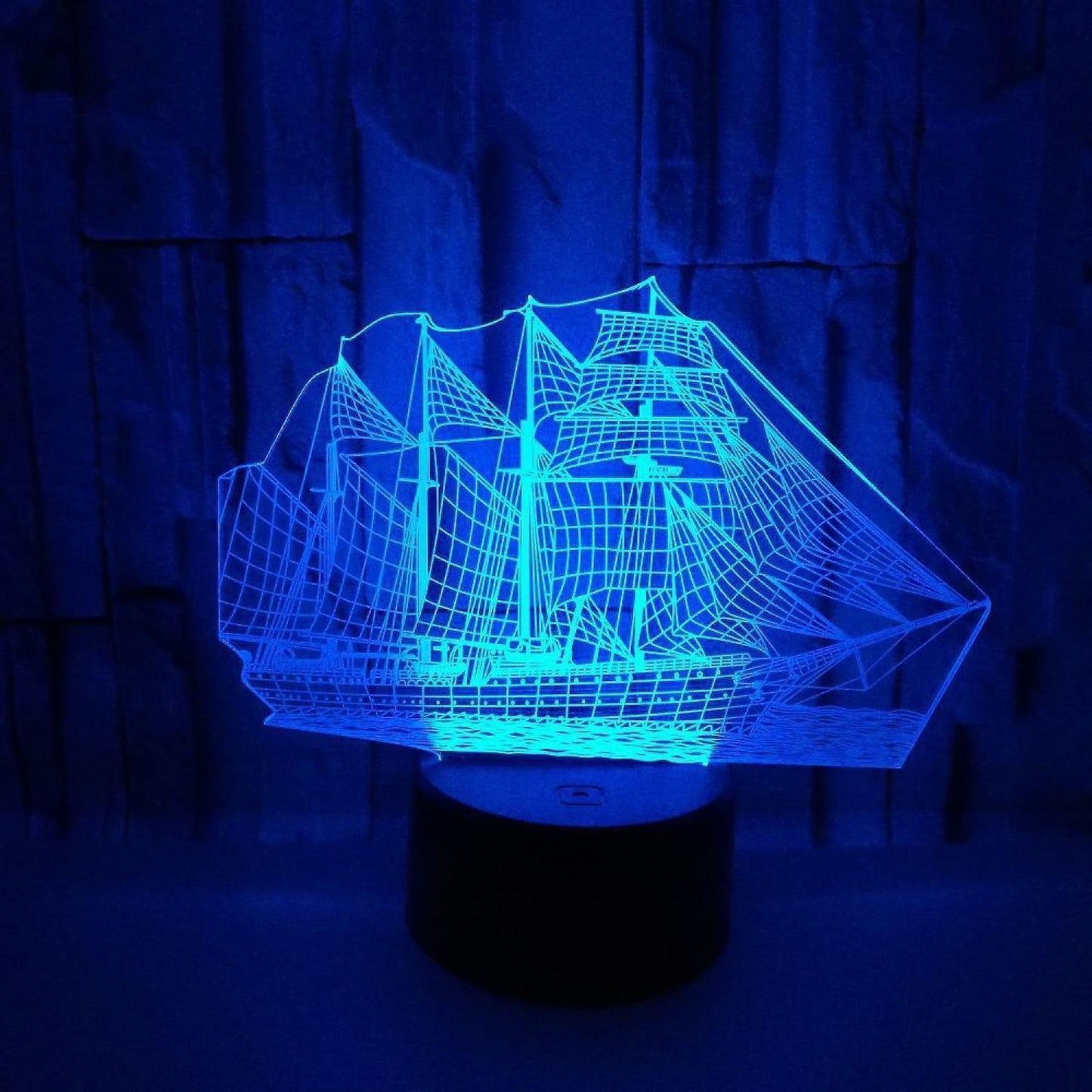3D Illusion Sailboat LED Night Light 7 Colors Grad V1263-JX-2236