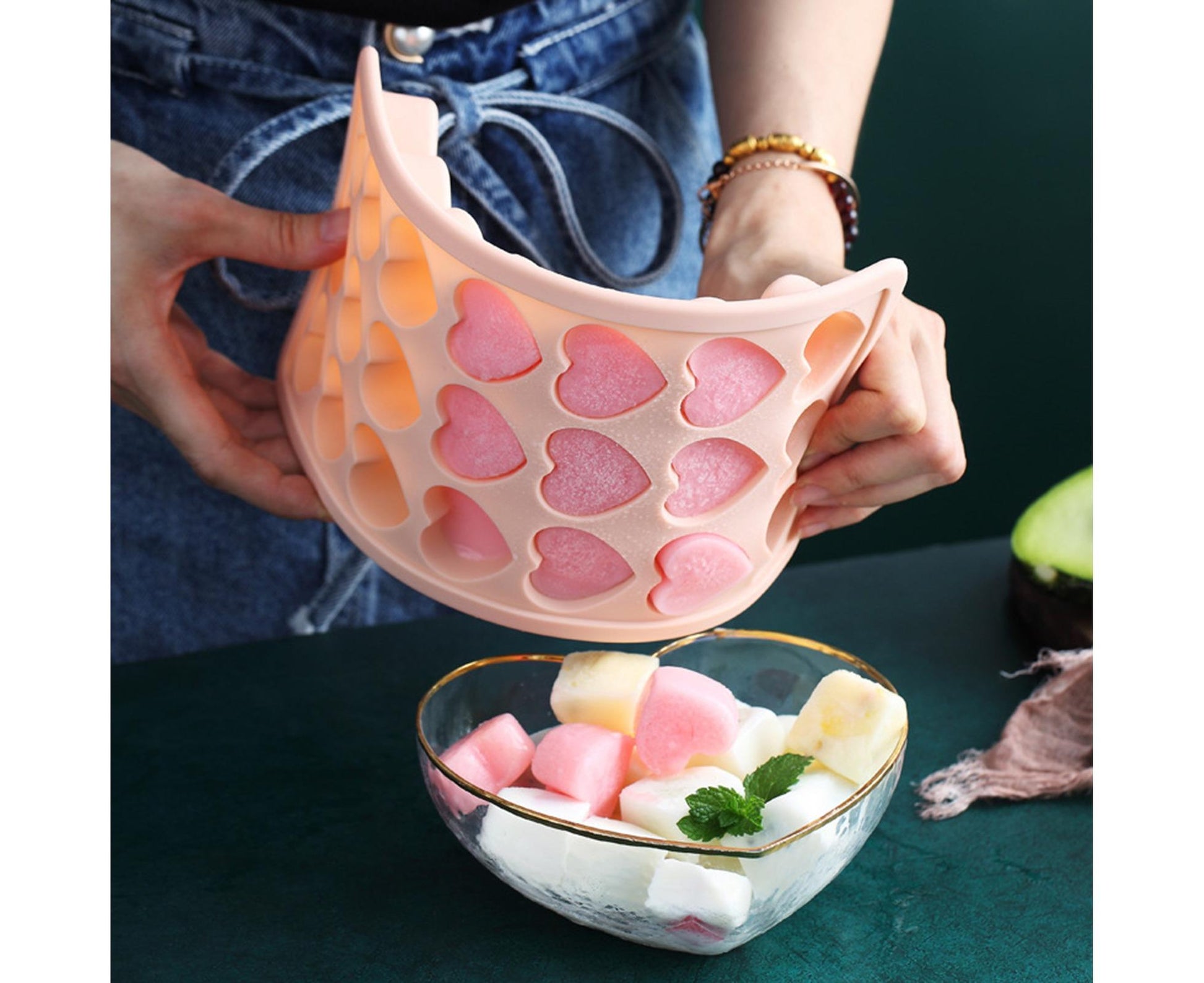 Ice Mold Portable Easy Clean Silicone Anti-slip Heart-shaped 21 Grids Ice Cube Mould for Home-Pink V1263-JX-360