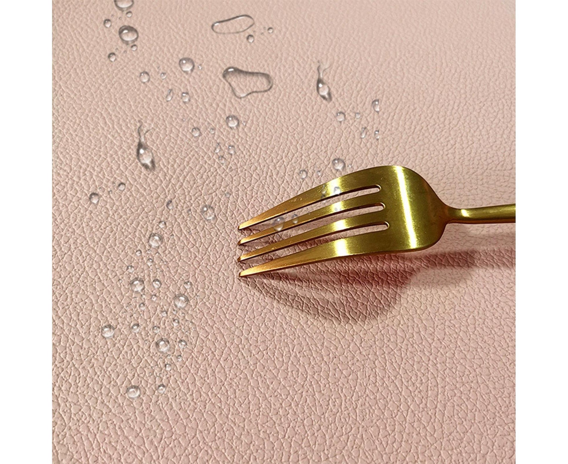Table Mat Non-slip Wipeable Faux Leather Oval Shape Insulation Pad for Dining Room-Pink V1263-JX-383