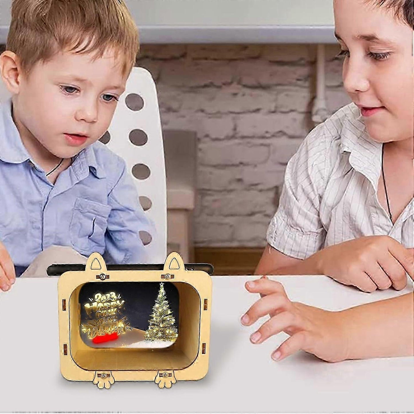 Hologram Phone Projector - Wooden Smartphone Projector Display Stand V1263-JX-4570