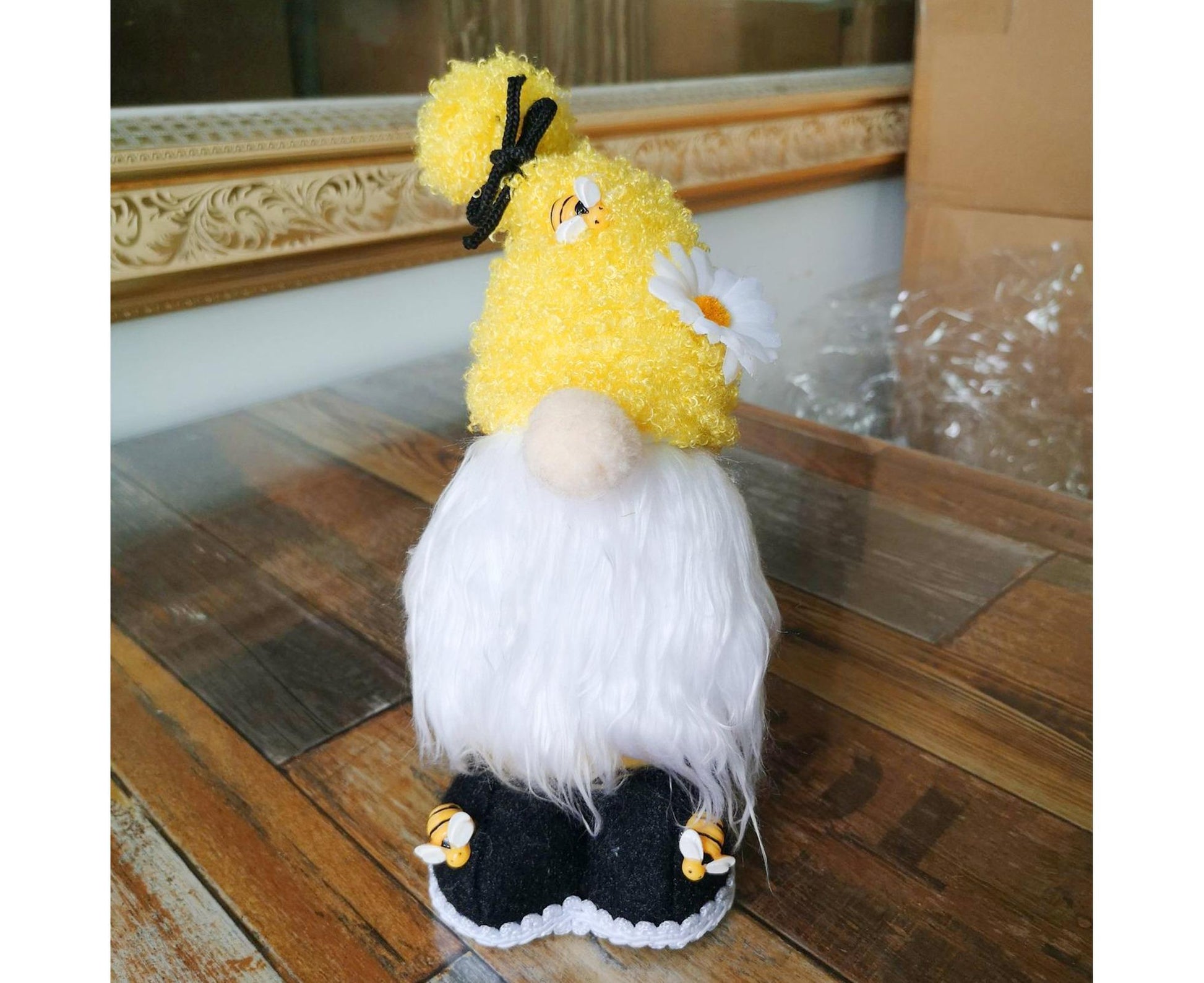 Doll Ornament Adorable Fine Workmanship Plush Bumble Bee Gnome Decoration for Home Desktop-Yellow V1263-JX-540