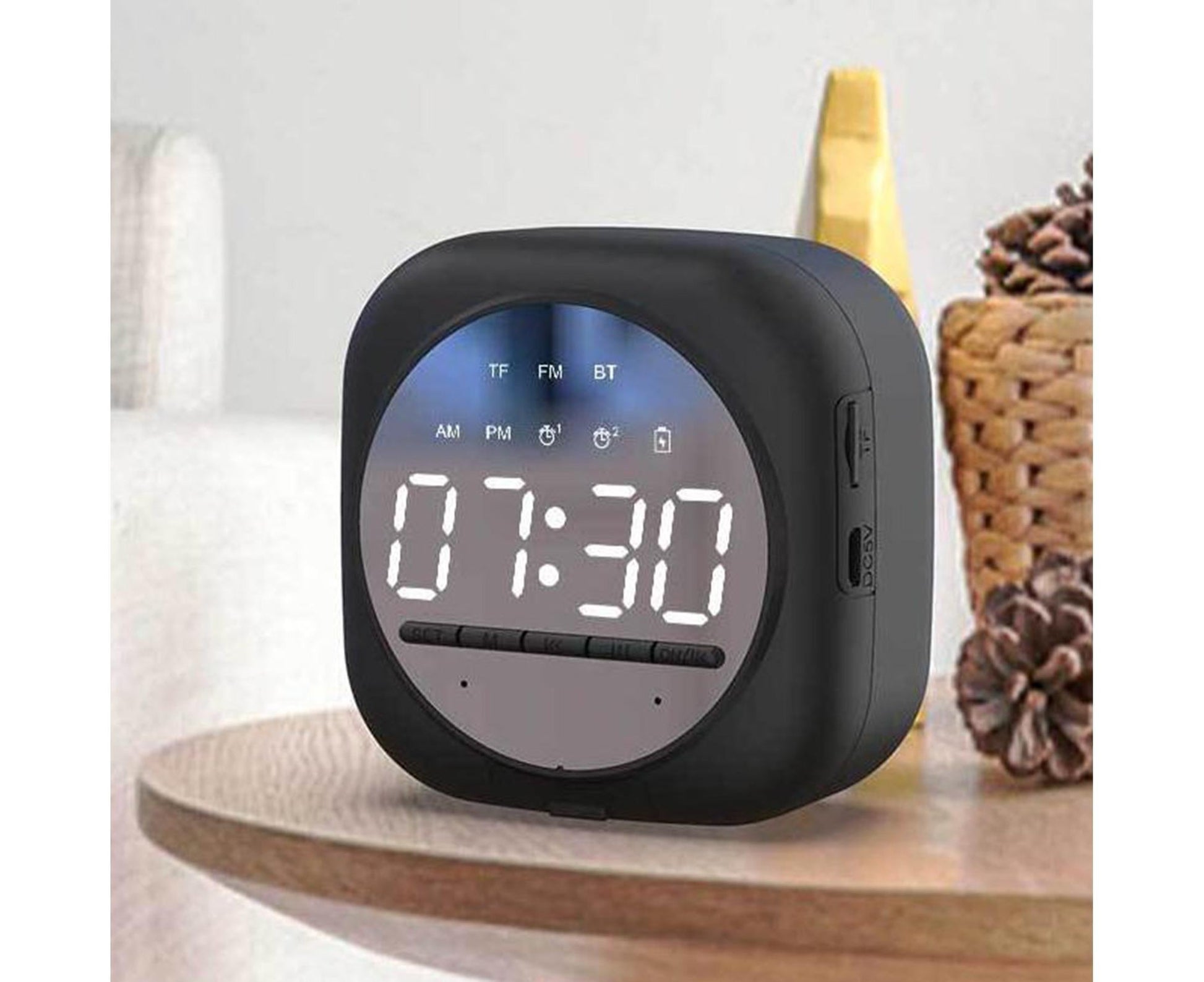 Q12 Bluetooth-compatible 5.0 Multifunctional Alarm Clock Subwoofer Speaker Support TF Card - White V1263-JX-546