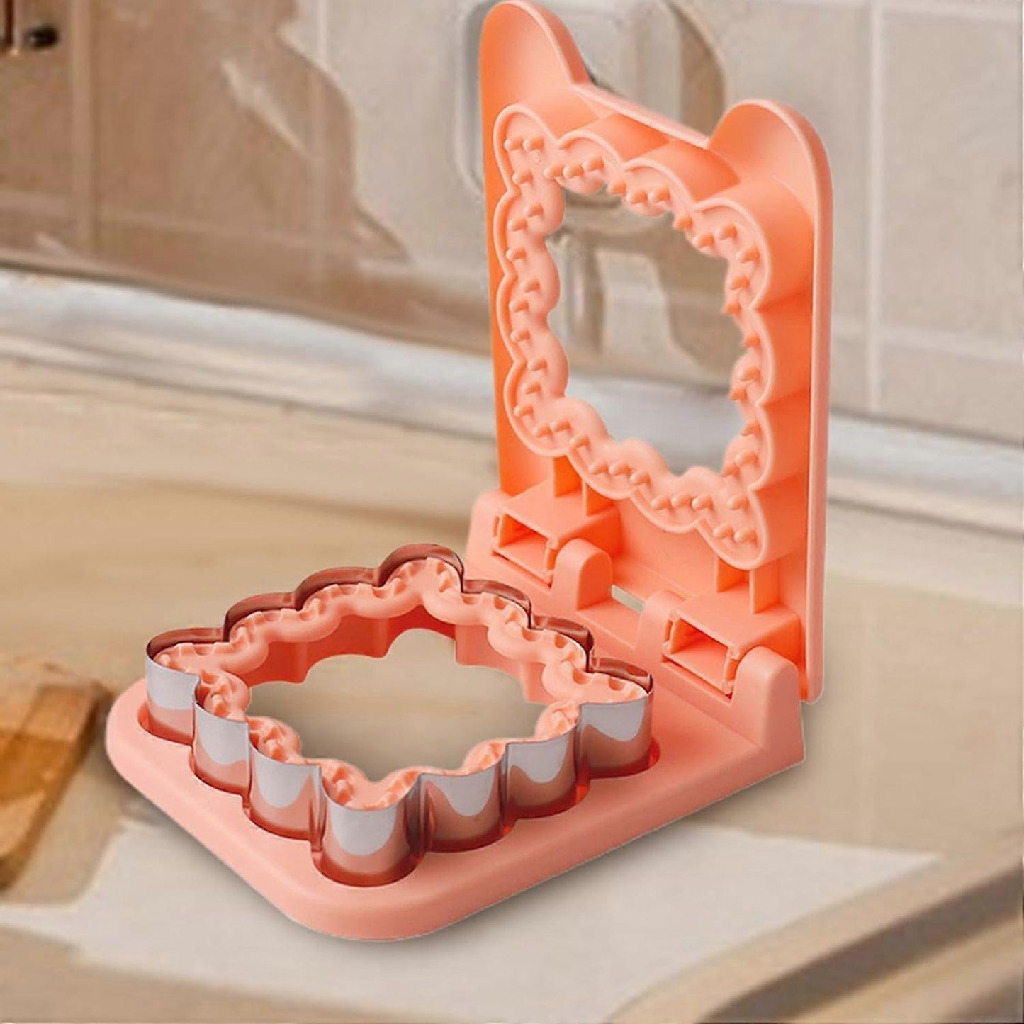 Sandwich Cutter and Sealer Orange Sandwich Maker Moulds for Cookies Dough Pancakes V1263-JX-5537