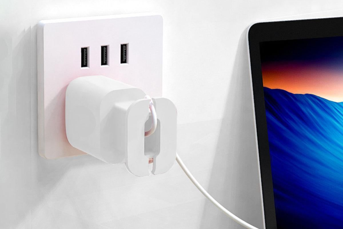 Silicone Charger Protector with Cord Wrap for Apple Phone 18W/20W Charger -Gray & White V1263-JX-6448-2