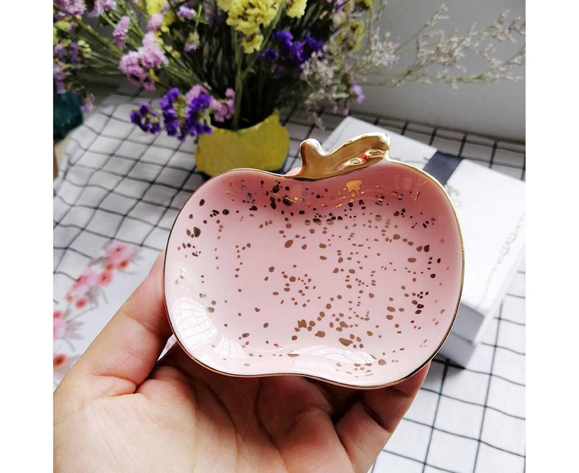 Jewelry Dish Cute Multi-purpose Ceramic Earrings Decorative Display Bowl for Indoor-Pink V1263-JX-646