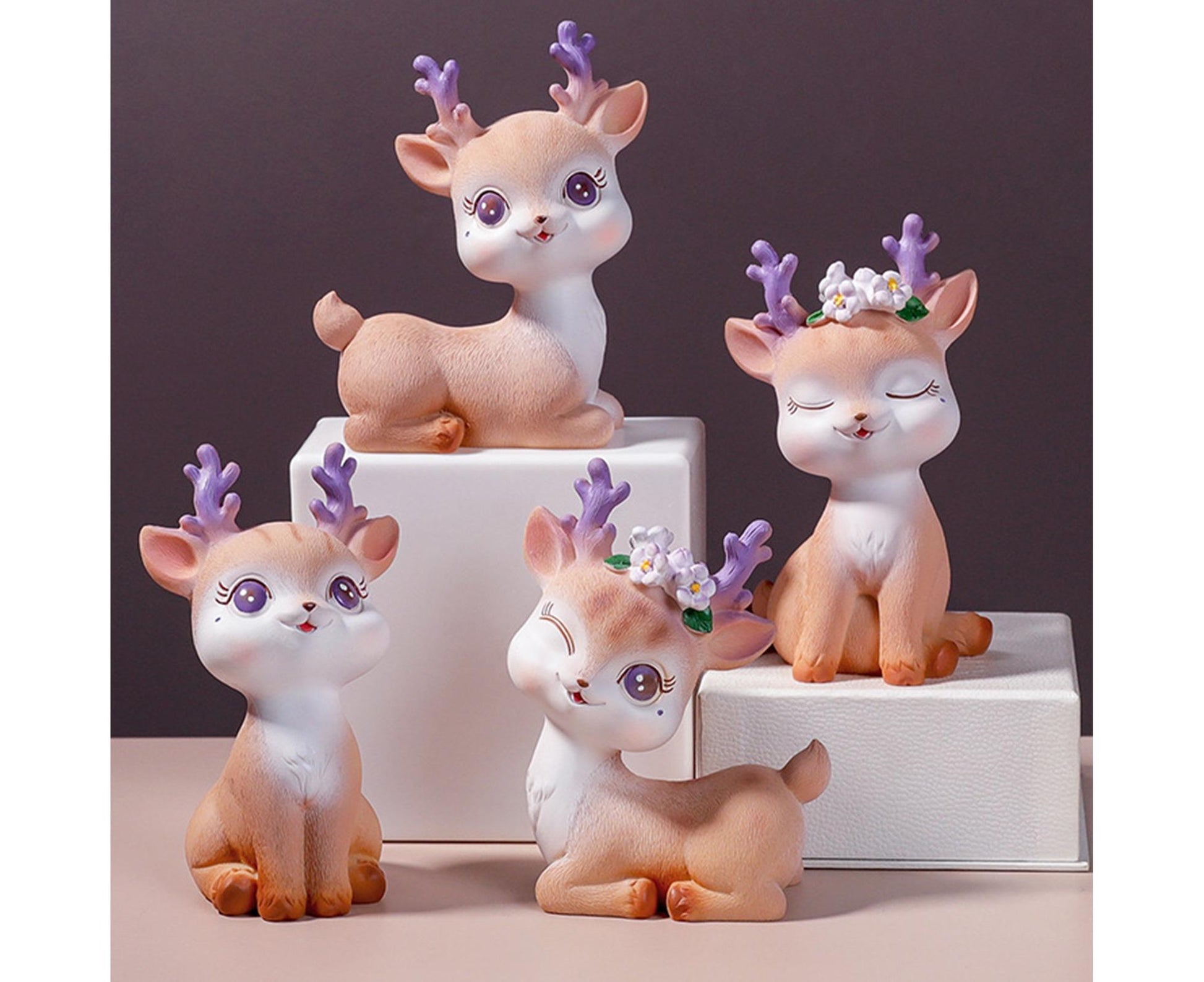 Cartoon Small Deer Resin Reindeer Craft Miniature Desktop Ornaments Car Decor- B V1263-JX-649