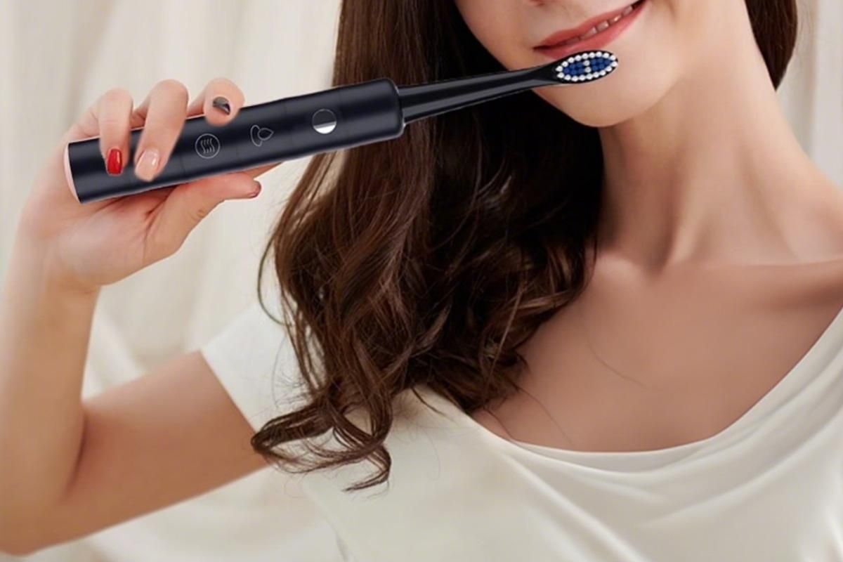 Electric Toothbrush for Adults Powerful Sonic Toothbrush 6 Modes with 4 Replacement Brush Heads - Black V1263-JX-6519-1