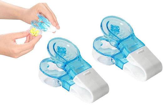 Portable Pill Taker Remover Easy To Take Out Travel Tablet Dispenser Pills Extractor Tool For Elderly V1263-JX-6558