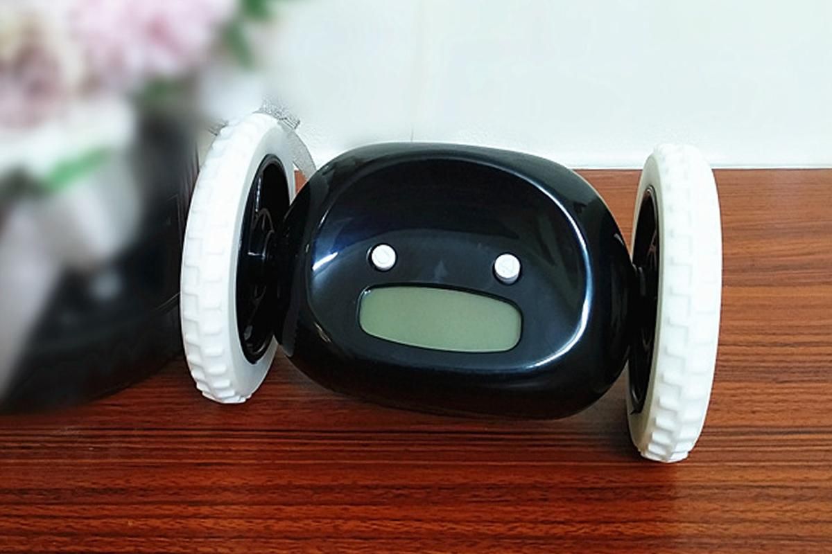Rolling Loud Alarm Clock Runaway Bedside Mobile Clock for Deep Sleepers Home Decoration - Black V1263-JX-6726-1