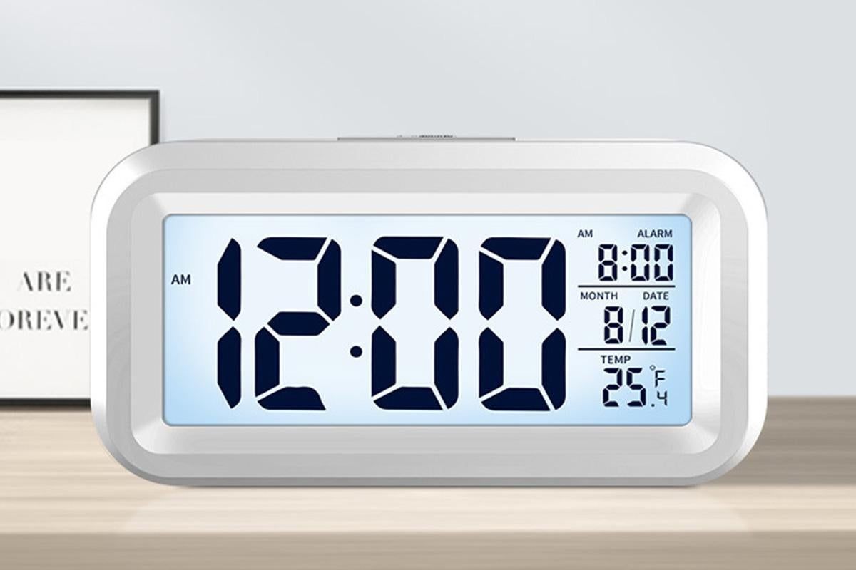 Desk Small Clock Night Light Digital Alarm Clock Battery Operated with Indoor Temperature -White V1263-JX-6731-2