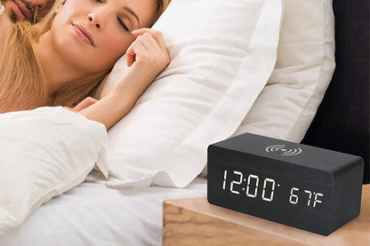 Digital Alarm Clock Wooden Table Desk Bedside LED Clock with Wireless Charger -Light Wood V1263-JX-6732-1