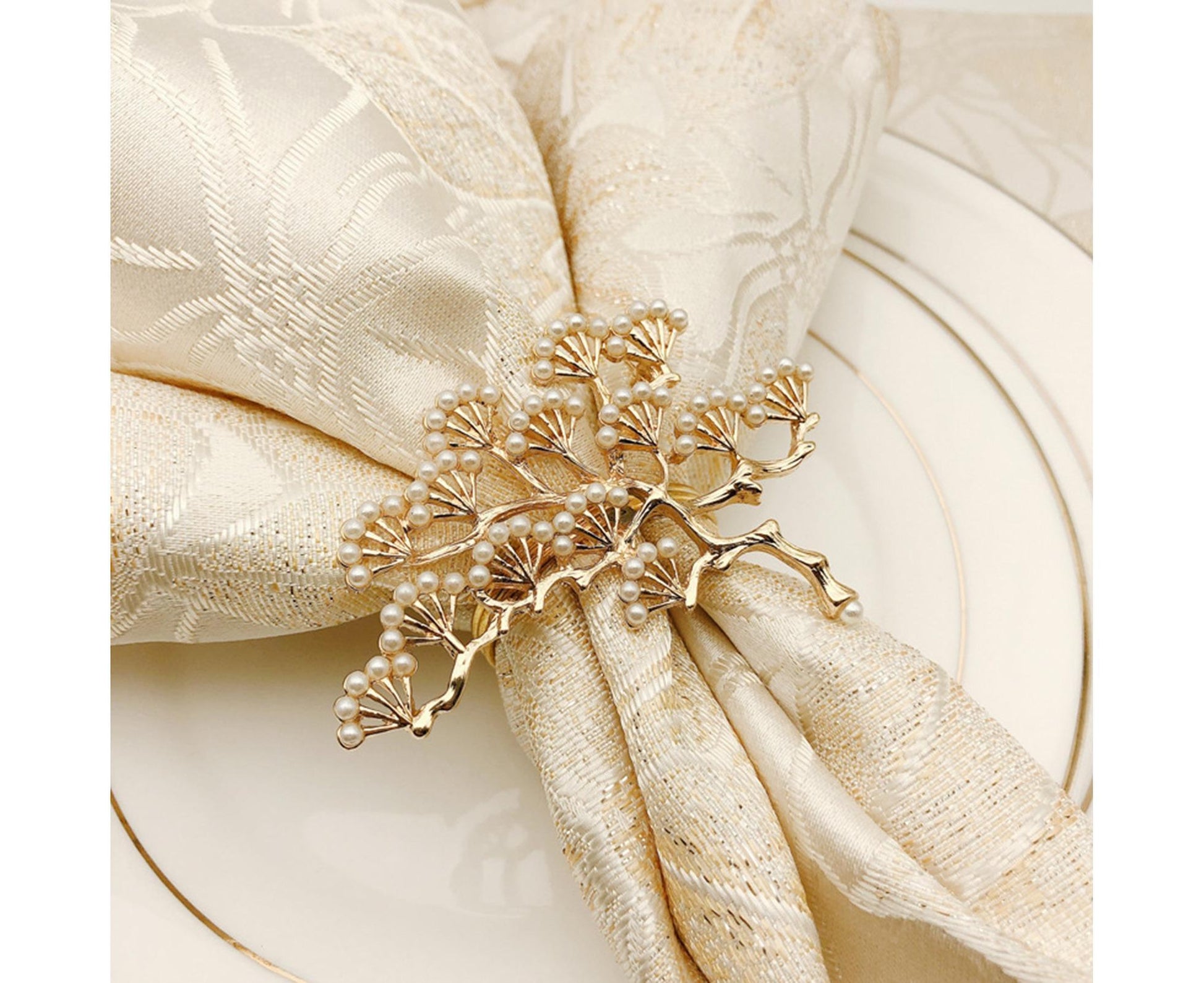 6Pcs Pine Tree Artificial Pearl Shape Napkin Ring Party Dinner Table Decoration-Silver V1263-JX-878