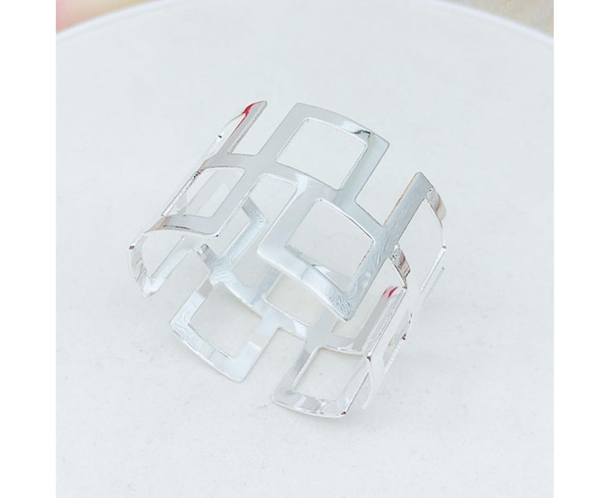 6Pcs Napkin Buckle Exquisite Elegant Fashion Table Decoration Napkin Rings for Kitchen-Silver V1263-JX-882