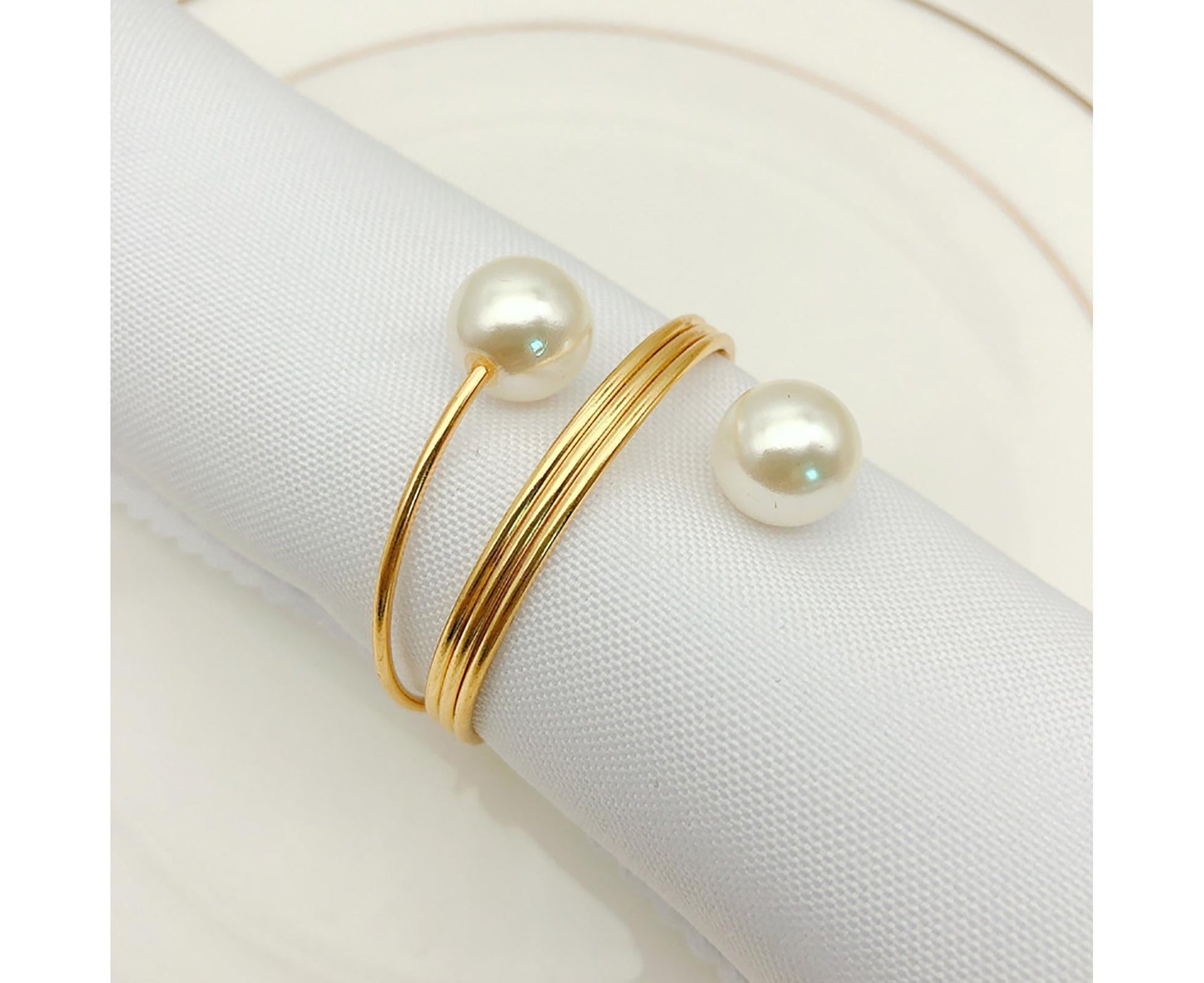 6Pcs Artificial Pearl Spring Shape Towel Napkin Ring Hotel Party Banquet Decor-Silver V1263-JX-895