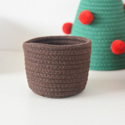 Christmas-themed cotton yarn woven storage basket, Christmas tree-shaped desktop storage box with lid, V1265-AU-043-HONG