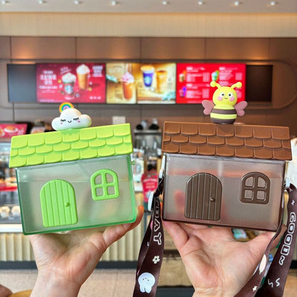 Creative Little House-Shaped Children's Straw Cup, 400ml Portable Outdoor Water Cup with Strap - Khaki Honey V1265-AU-049-KA