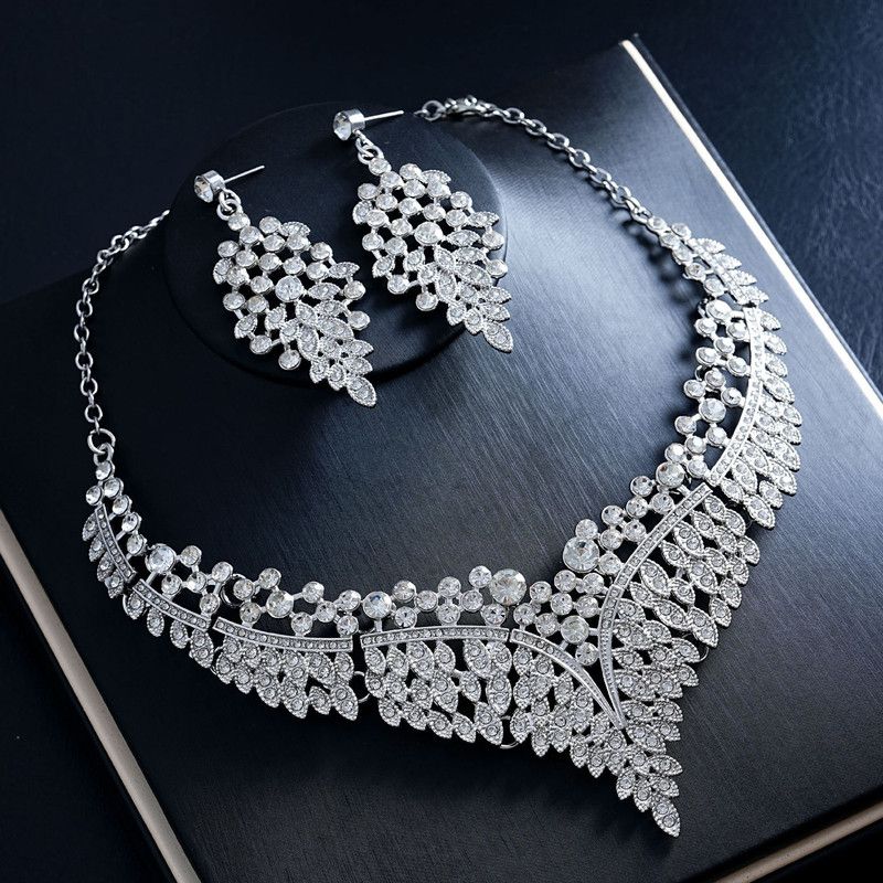 Affordable Luxury, Statement-Making Full-Diamond Necklace and Earring Set, Accessories for Banquets, Parties, V1265-AU-064-YIN
