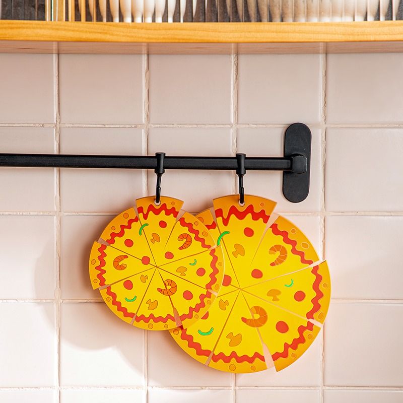 4-Piece Set - Creative Pizza-Shaped Heat-Resistant Placemat, Waterproof PVC Coaster & Trivet for Home Use V1265-AU-232-4