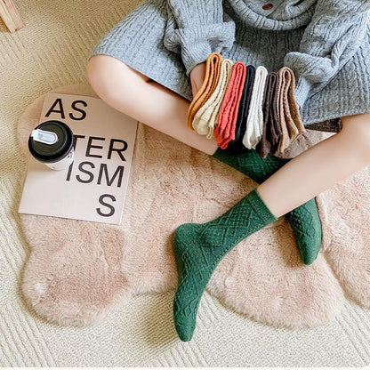 4-pair pack of mixed color socks, women's fall/winter socks, comfortable, soft and warm house socks. V1265-BY-170