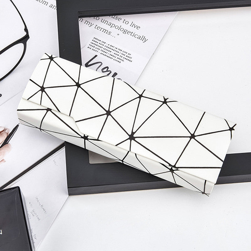 Premium Eyeglass Case - Retro Japanese Style - Sunglass Storage - Fashionable Geometric Pattern - Stylish V1265-PH027-BAI