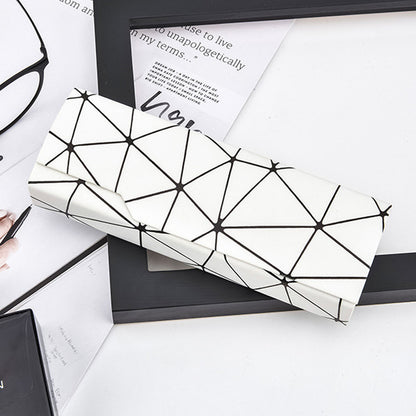 Premium Eyeglass Case - Retro Japanese Style - Sunglass Storage - Fashionable Geometric Pattern - Stylish V1265-PH027-BAI