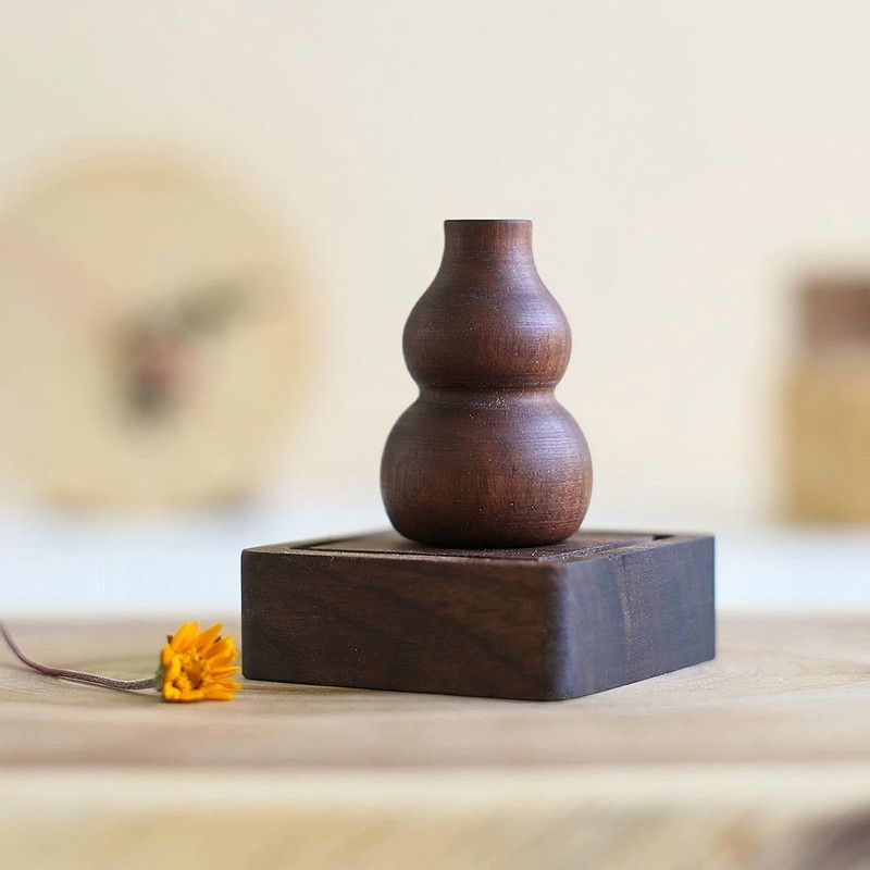 Wooden Diffuser for Car Aromatherapy Wooden Essential Oil Diffuser Tumbler-Shaped Walnut Wood Aromatherapy V1265-QP-01