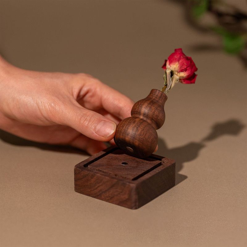 Wooden Diffuser for Car Aromatherapy Wooden Essential Oil Diffuser Tumbler-Shaped Walnut Wood Aromatherapy V1265-QP-01