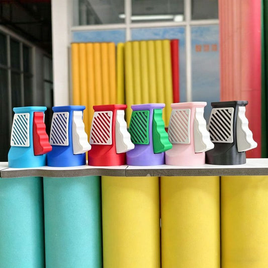 3D printed desktop ornament of a one-handed can opener, for beverages.Black V1265-YY-43