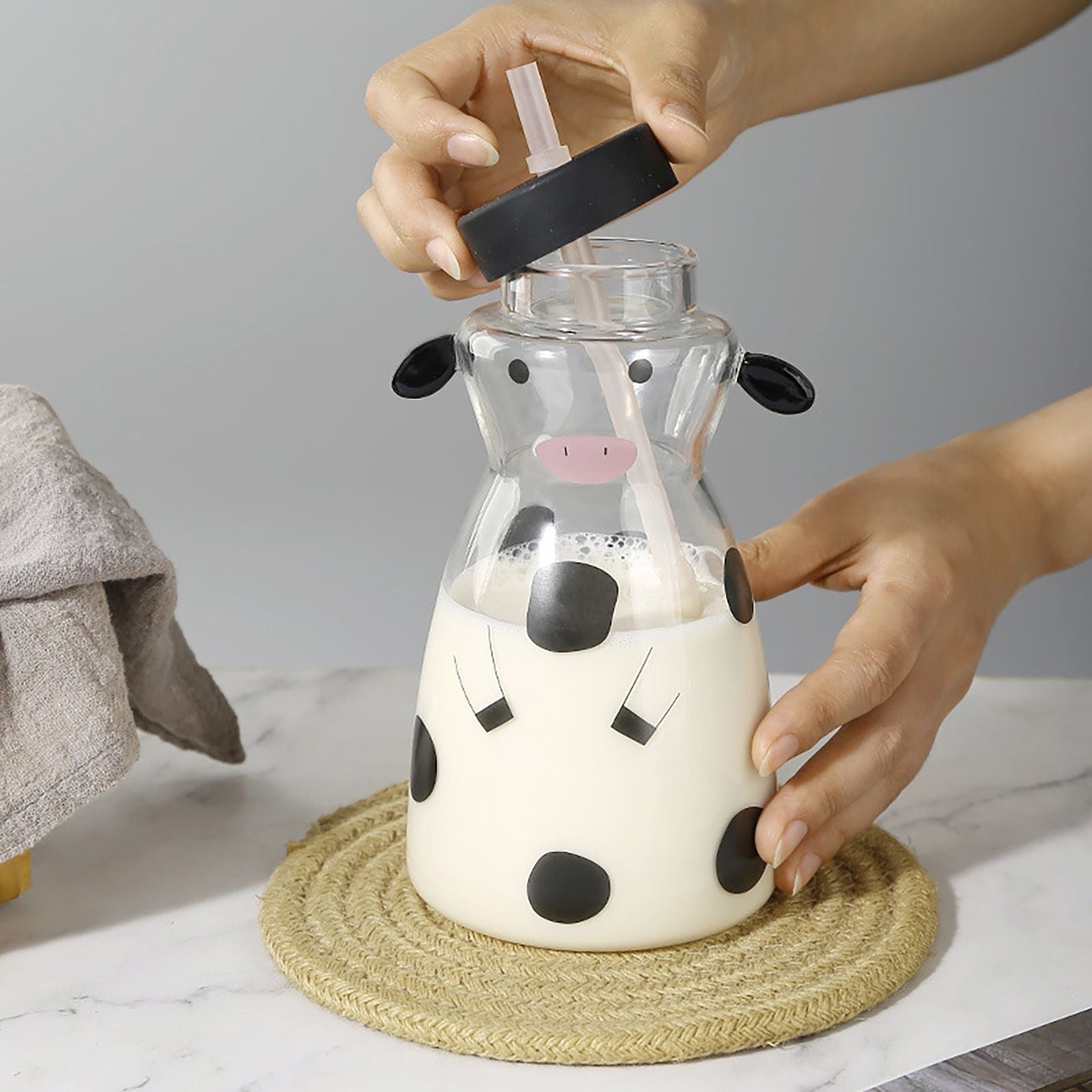 600MLCreative Glass Straw Cup Cow Shape Glass Cup with Straw V1294-YM0512-230316HR48