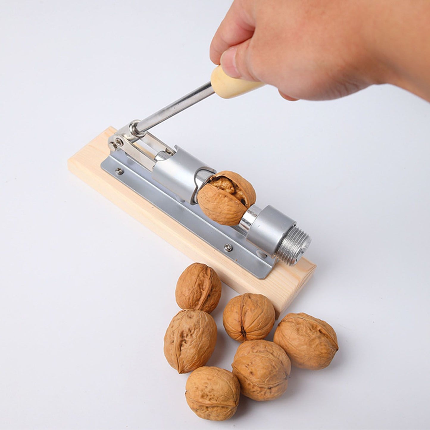 Pecan Nut Cracker Mechanical Regulable Design Wood Stainless Steel Walnut Plier Opener Tool V1294-YM0512-3118220290511