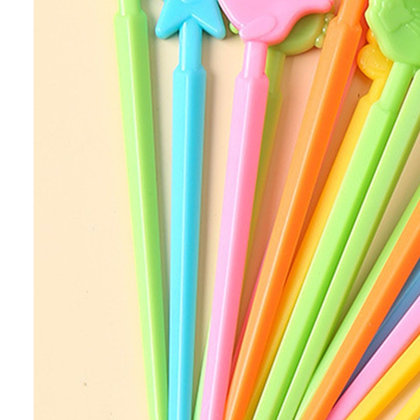 50 PCS Home Cartoon Fruit Fork Innovative Cute Animal Shape Plastic Children Bento Fruit Fork Set V1294-YM0512-3118220290911
