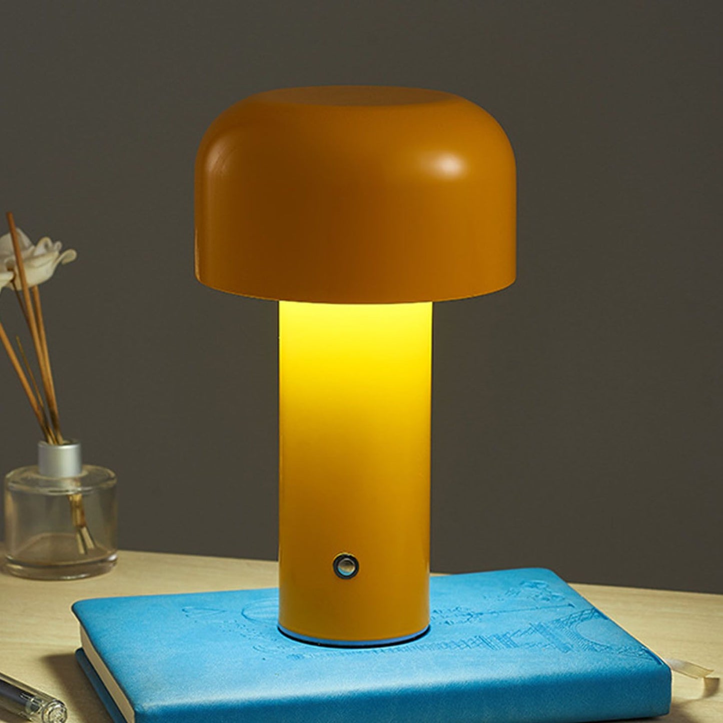 Mushroom Table Lamp Three Colors LED Light Beads Stepless Dimming Mushroom Lamp Night Light for Bedroom V1294-YM0512-3119220170613