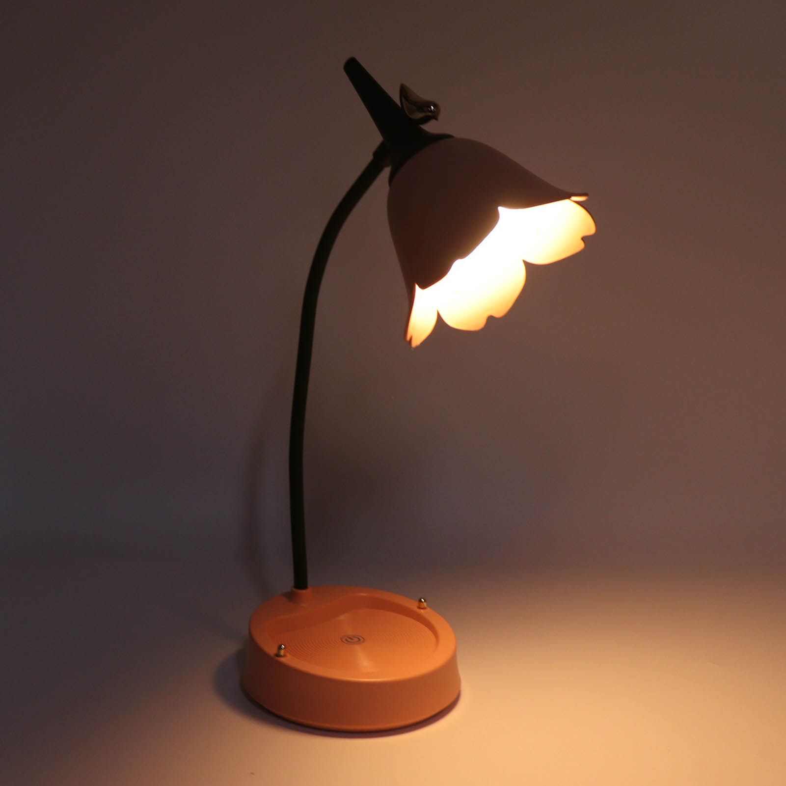 3W LED Touch Desk Lamp 3 Gear Dimmable Foldable Petal Shape Desktop Table Light USB 5V Pink V1294-YM0521-3115230012711
