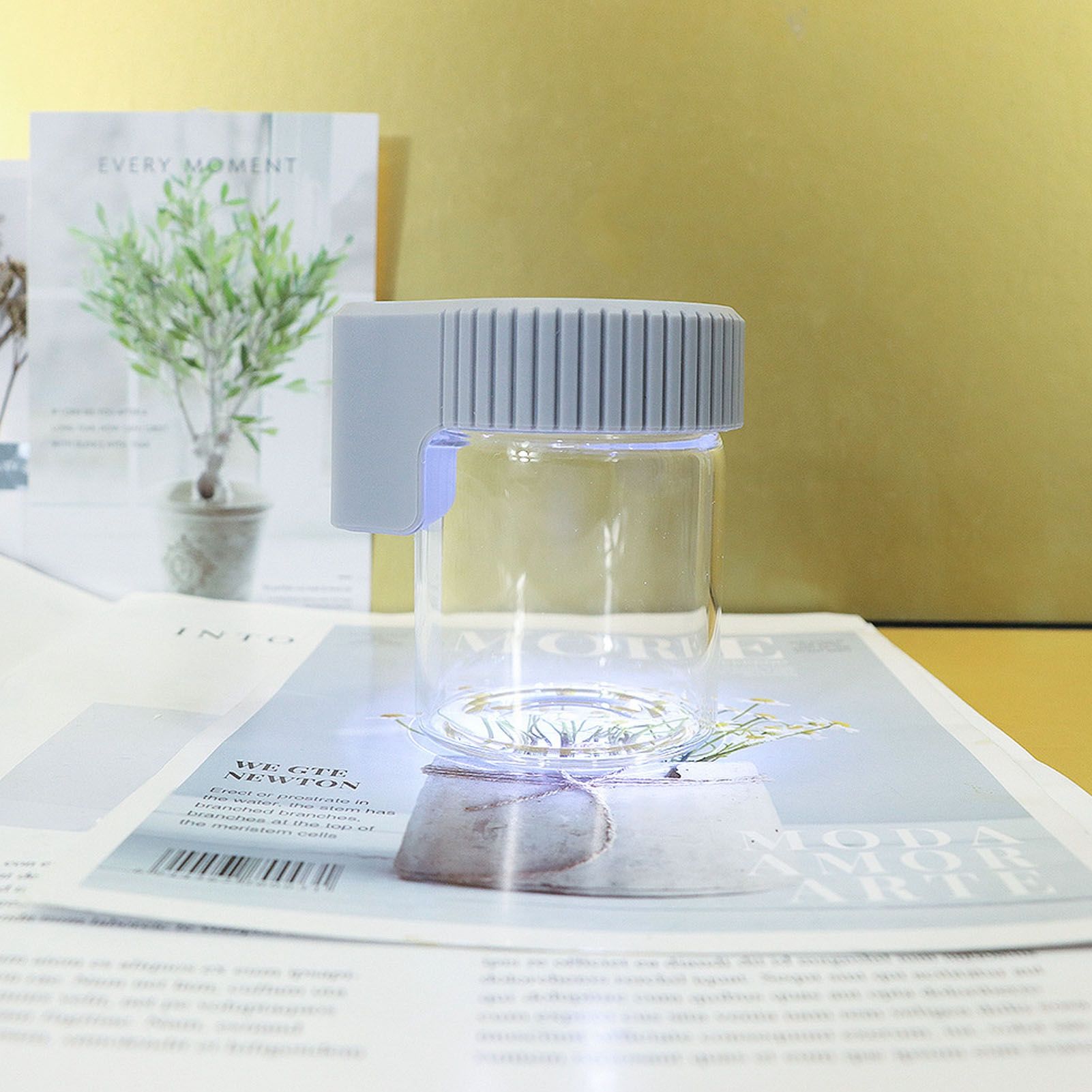LED Magnifying Jar 8X Magnifying Viewing Jar Glass Shell Odor Proof Waterproof LED Storage Container for V1294-YM0521-3117220301611