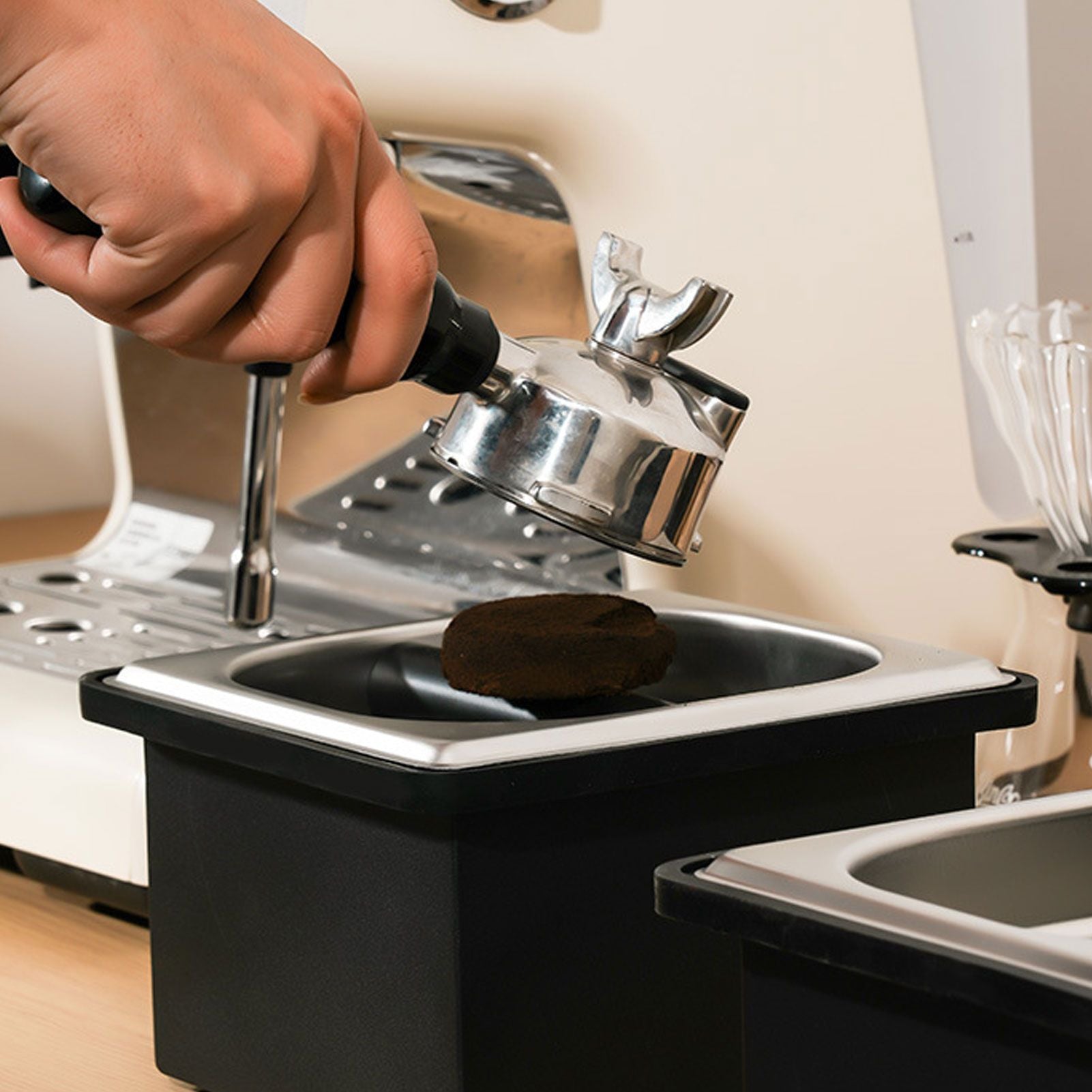 Coffee Knock Box Rubber Coffee Box with Removable Stainless Steel Ground Container for Cafe Bar S V1294-YM0521-3118230088811
