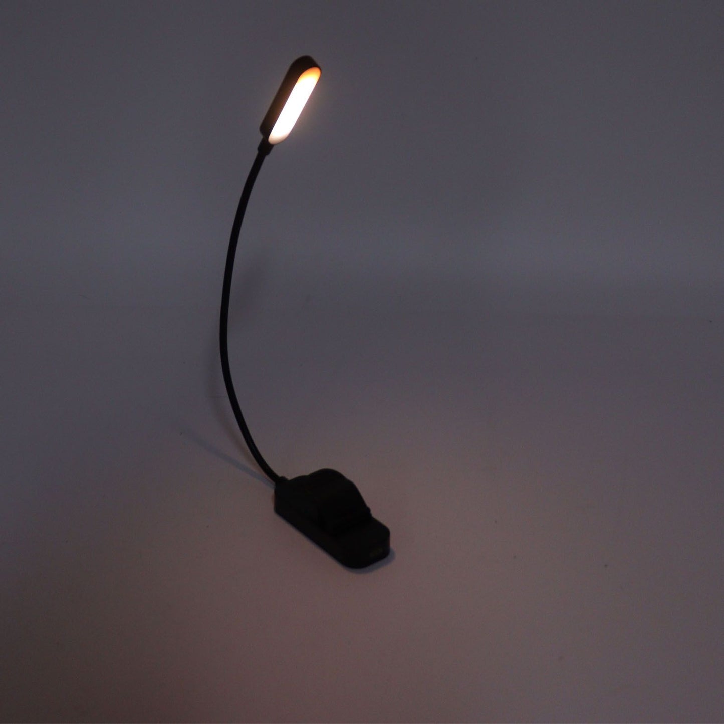 Book Light USB Rechargeable Blocking Reading Clip On Lamp 3 Brightness Stepless Dimming 8 LED Eye Care Sleep V1294-YM0521-3119230042611