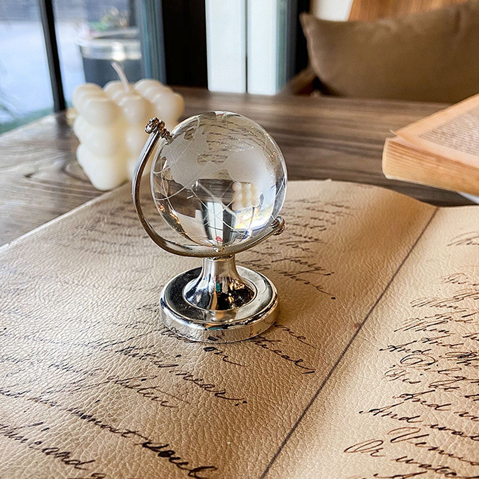 Simple Ins Style Mini Globe Girl Heart Creative Transparent Tabletop Decoration V1294-YM0523-220124HJ01-1