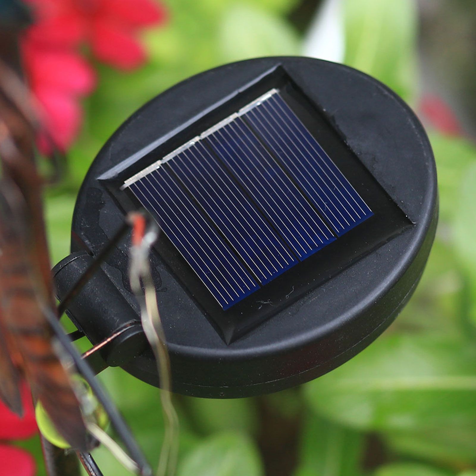 Solar Iron Lawn Lamp Waterproof Garden Stake Light Patio Decoration Landscape Light V1294-YM0523-220303LW07-3