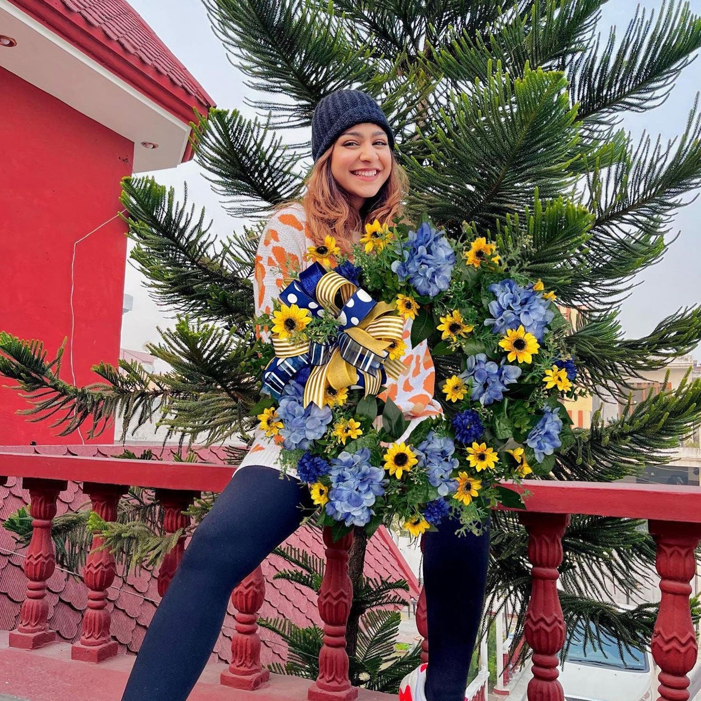 Blue and Yellow Wreaths Flower Garland Front Door V1294-YM0523-220328ZH04