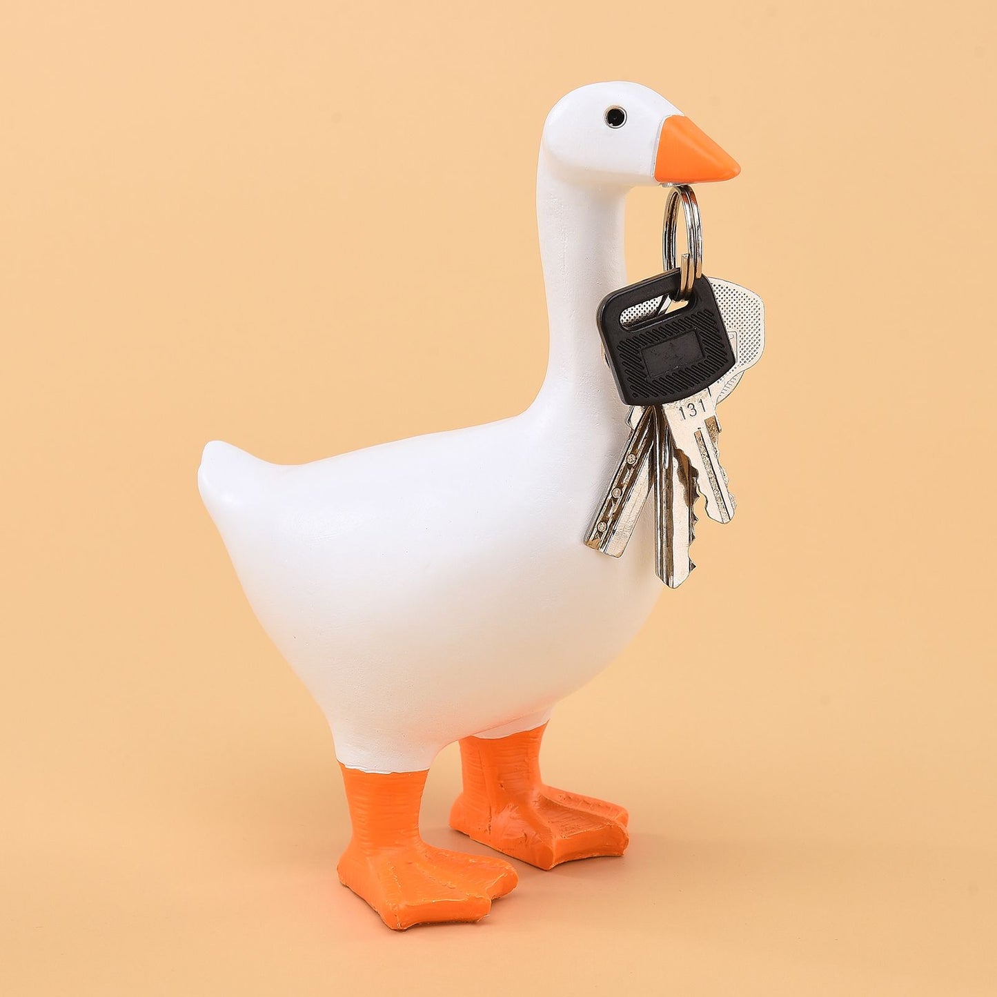 Duck Shaped Resin Crafted Magnetic Pendulum Decoration Keychain V1294-YM0523-220427LD03-2